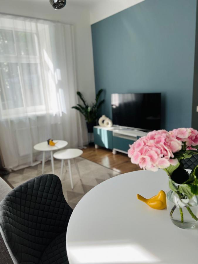 The Right Coast Apartment With Free Private Parking Riga Exterior photo