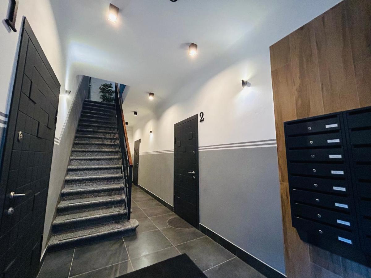 The Right Coast Apartment With Free Private Parking Riga Exterior photo