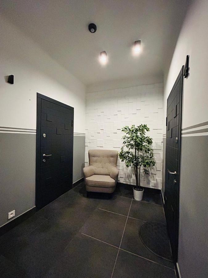 The Right Coast Apartment With Free Private Parking Riga Exterior photo