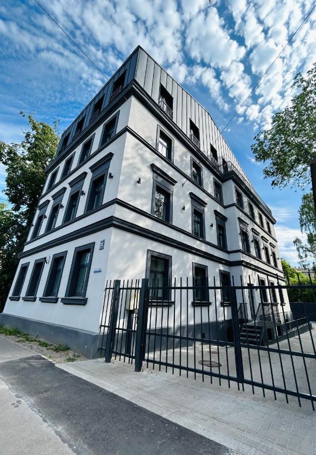The Right Coast Apartment With Free Private Parking Riga Exterior photo