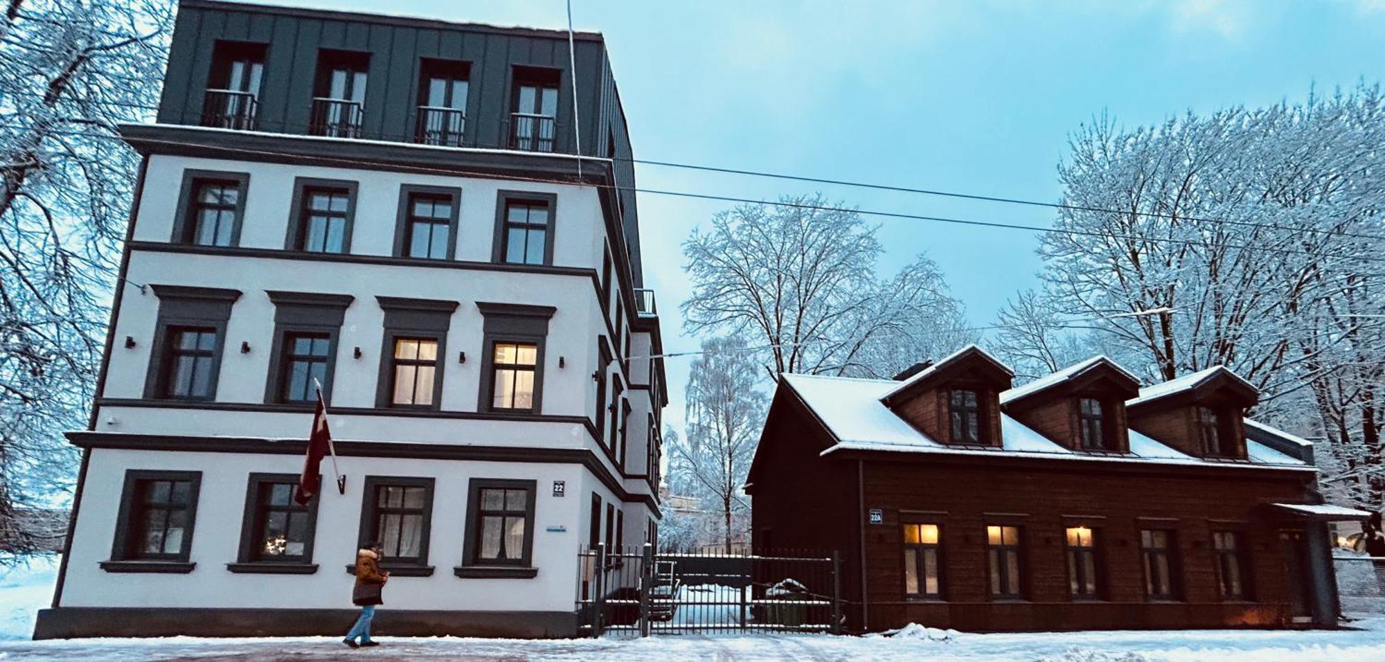 The Right Coast Apartment With Free Private Parking Riga Exterior photo